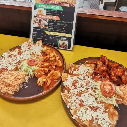 Camarones enchipotle