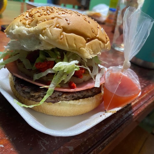 Hamburguesa con champiñones
