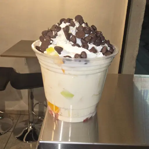 Mix de frutas con crema  🍓🍌