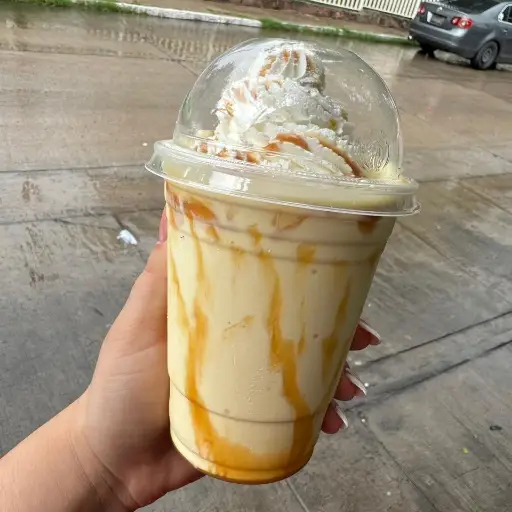 Malteada (16oz) 🍨🥛