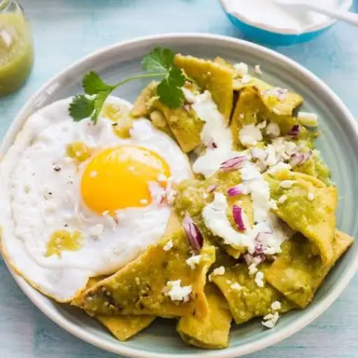 CHILAQUILES VERDES 
