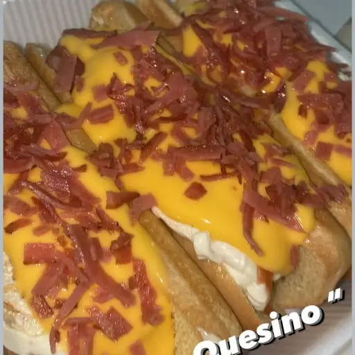 Hot Dog Quesino