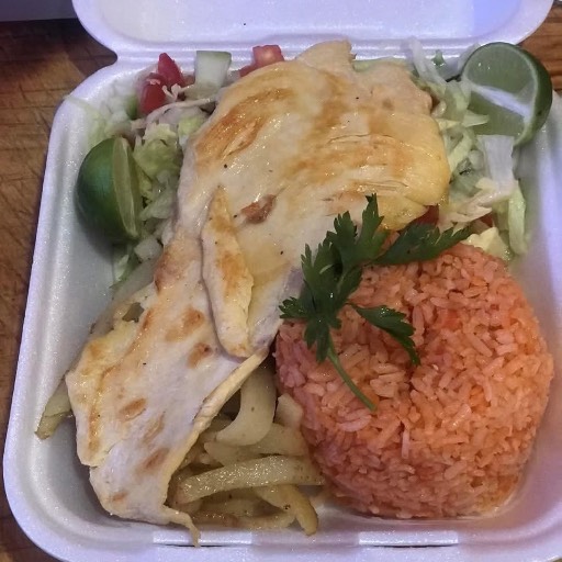 Bistec asado o empanizado 