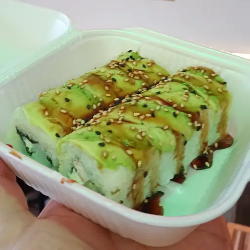 Avocado roll 