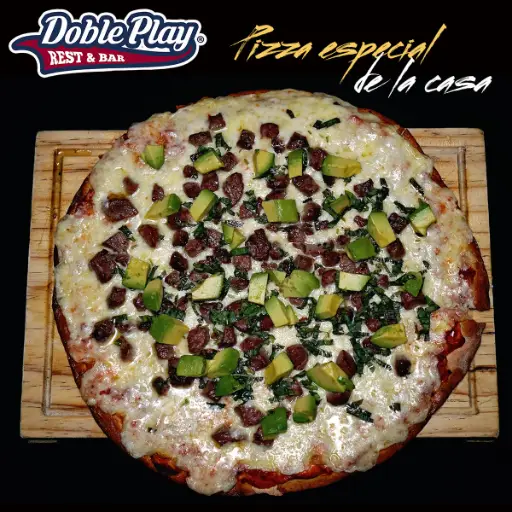 Pizza Especial De La Casa