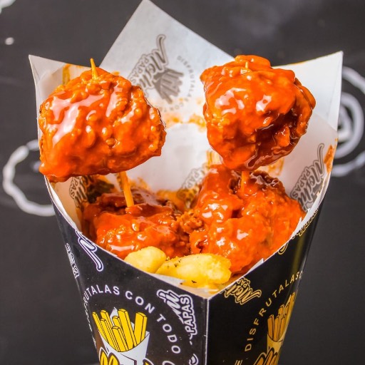 Cono de  Papas + 4 boneless