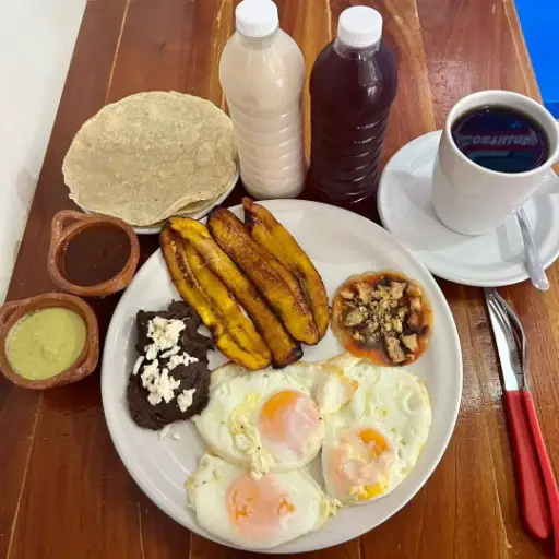 Huevobil Estrellados