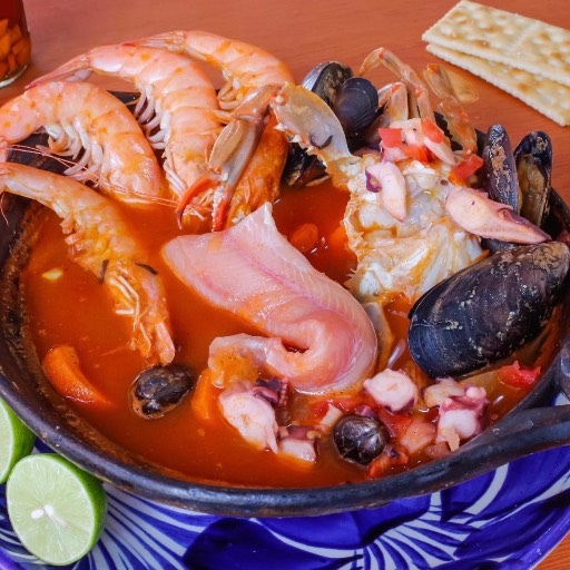 Sopa de Mariscos 