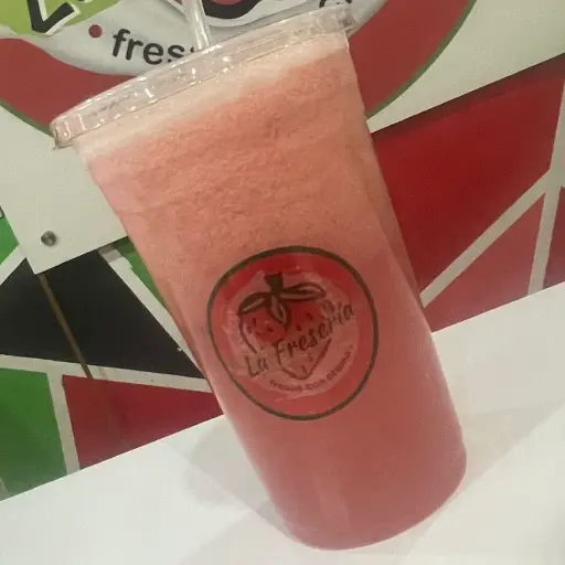 Agua de Fresa
