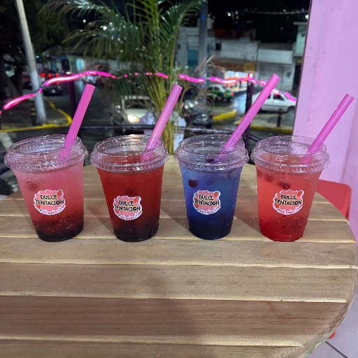 Soda italiana de frutos rojos 