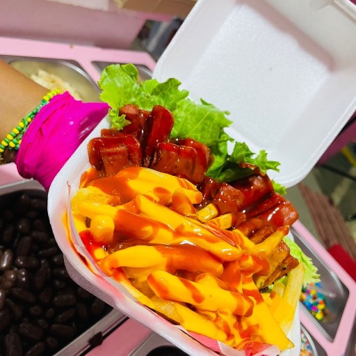 Salchipapas