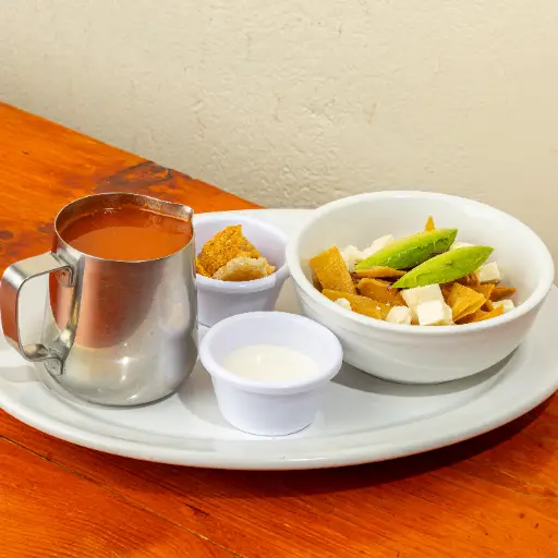 Sopa azteca 