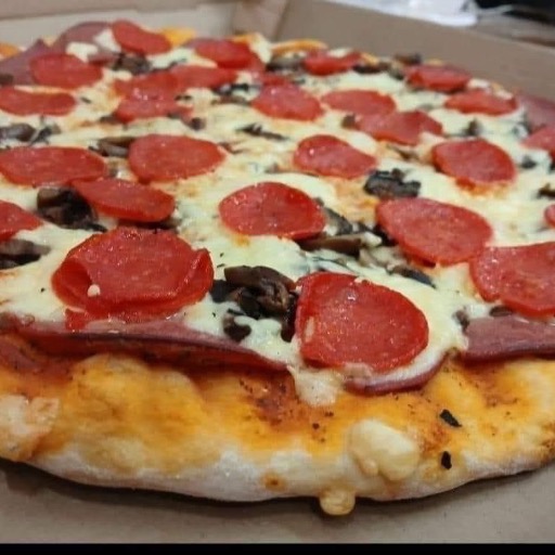 Pizza Carnes Frias 