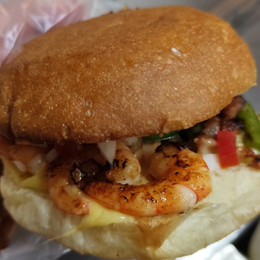 Hamburguesa Costeña Super (camarón y champiñones))