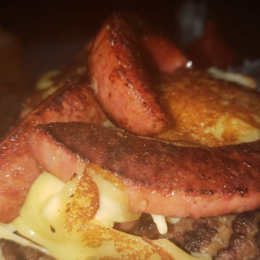 Hamburguesa Choriqueso (chorizo corona)