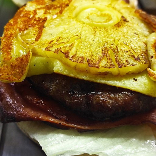 Hamburguesa Hawaiana