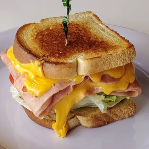 SANDWICH DE JAMÓN