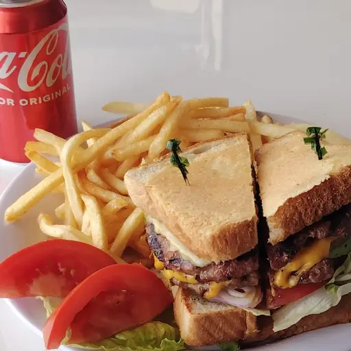 3- PQ SANDWICH CARNE DOBLE