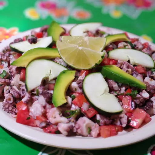 Ceviche de pulpo mediano