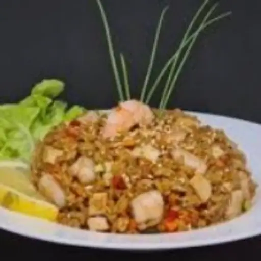 Yakimeshi de Mariscos