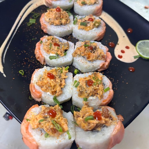 HORNY ROLL