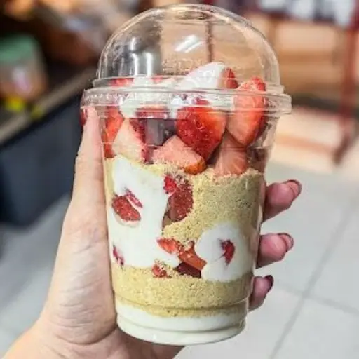 Fresas + Galleta María