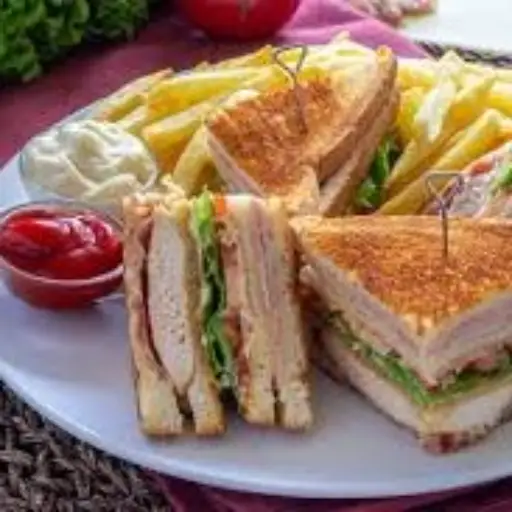 CLUB SANDWICH