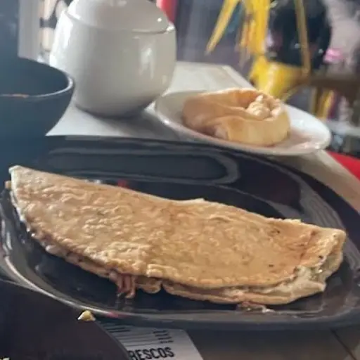 Quesadilla de carnitas
