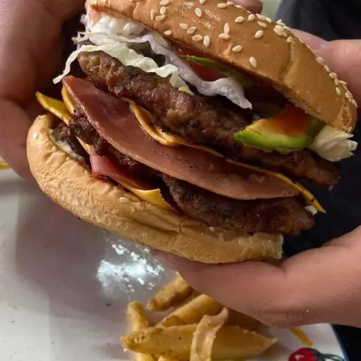 Hamburguesa Triple o Marrana